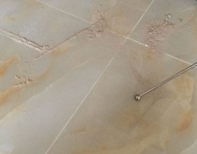 秀英瓷砖空鼓维修公司分享粘合剂选择不当在瓷砖铺贴过程中可能导致以下问题